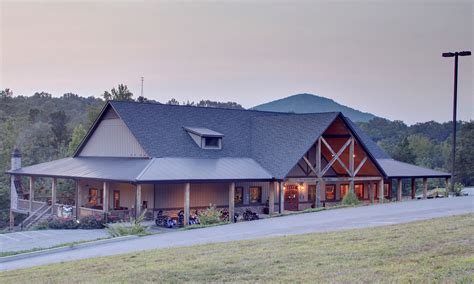 Copperhead lodge - Located outside the Chattahooche National Forest, this Blairsville lodge features an outdoor pool with hot tub, continental breakfast, and on-site dining with entertainment. Guests will …